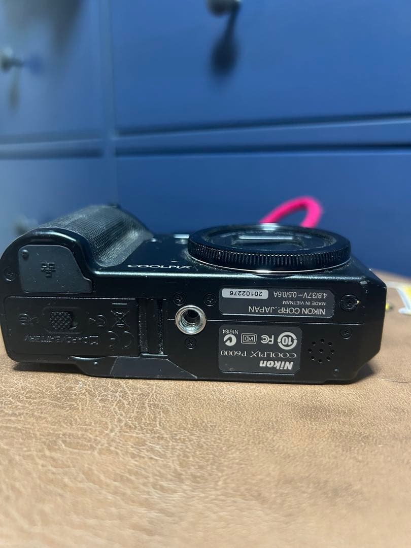 Nikon COOLPIX P6000 コンパクトデジタルカメラ　本体のみ