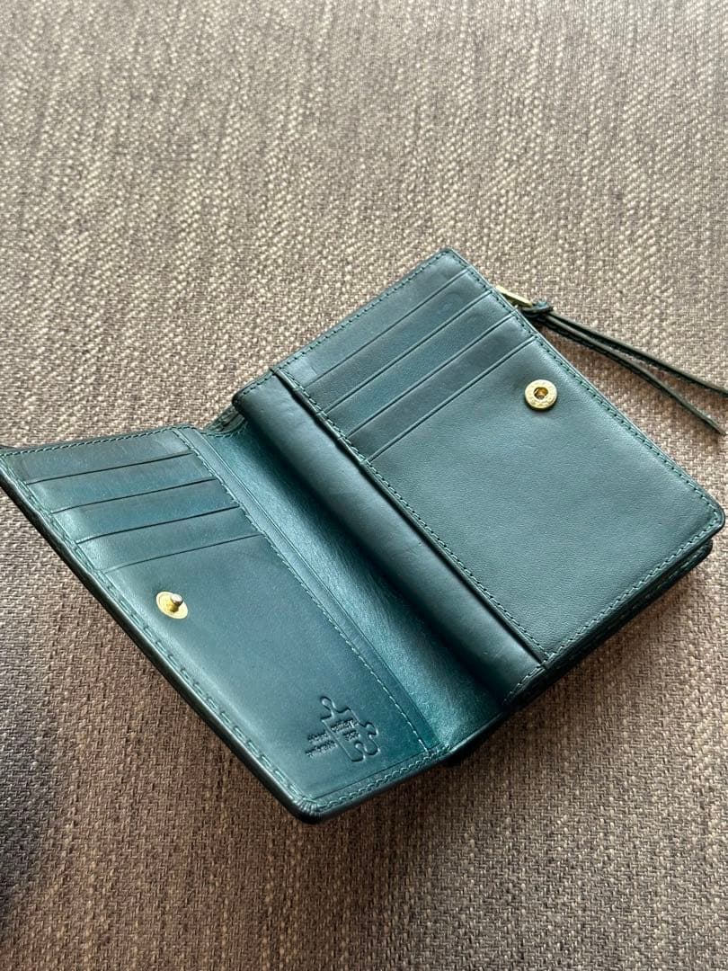 cattleya sacs 本革 二つ折り財布 ミドルウォレット
