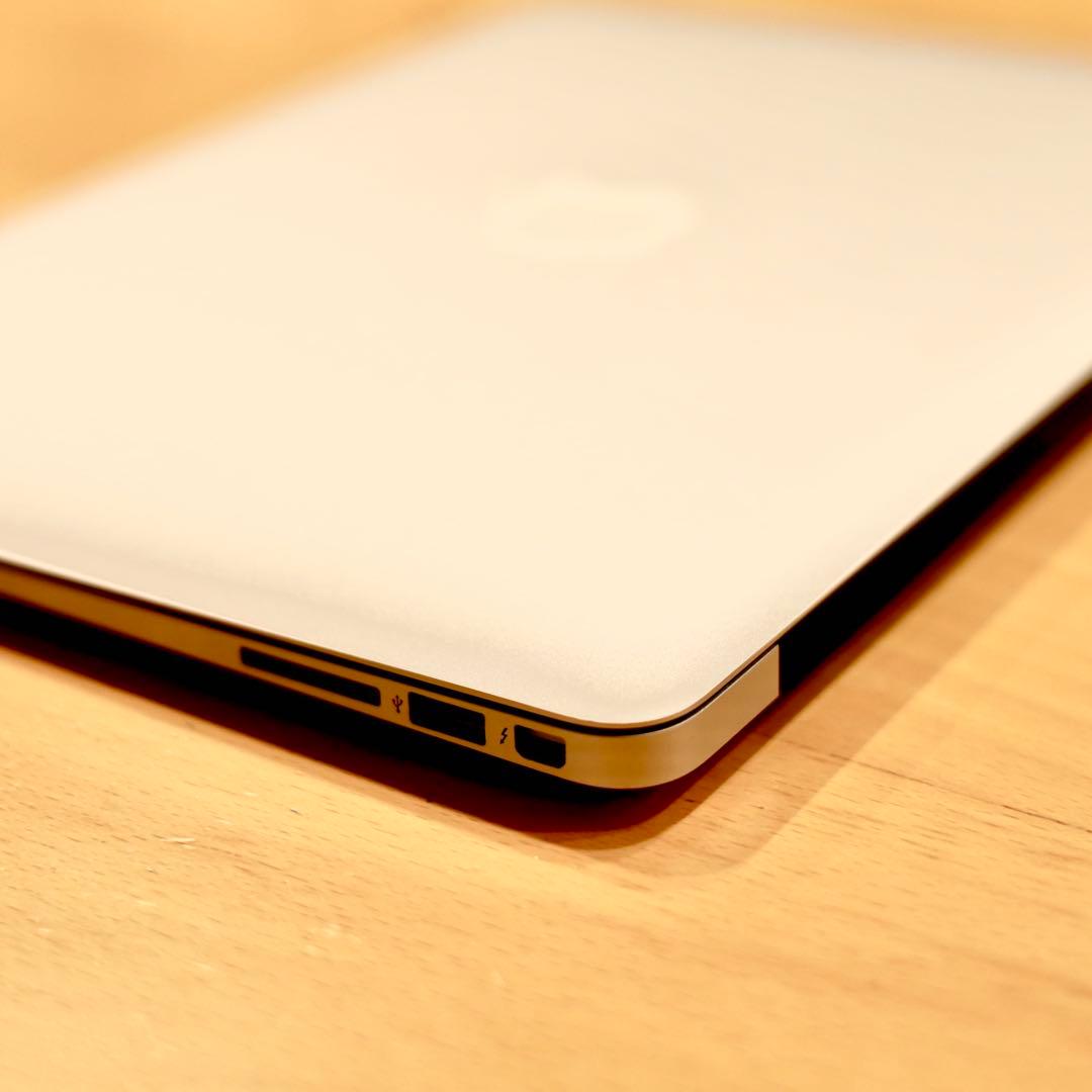 【美品】MacBook Air 2015 4GB 128GB