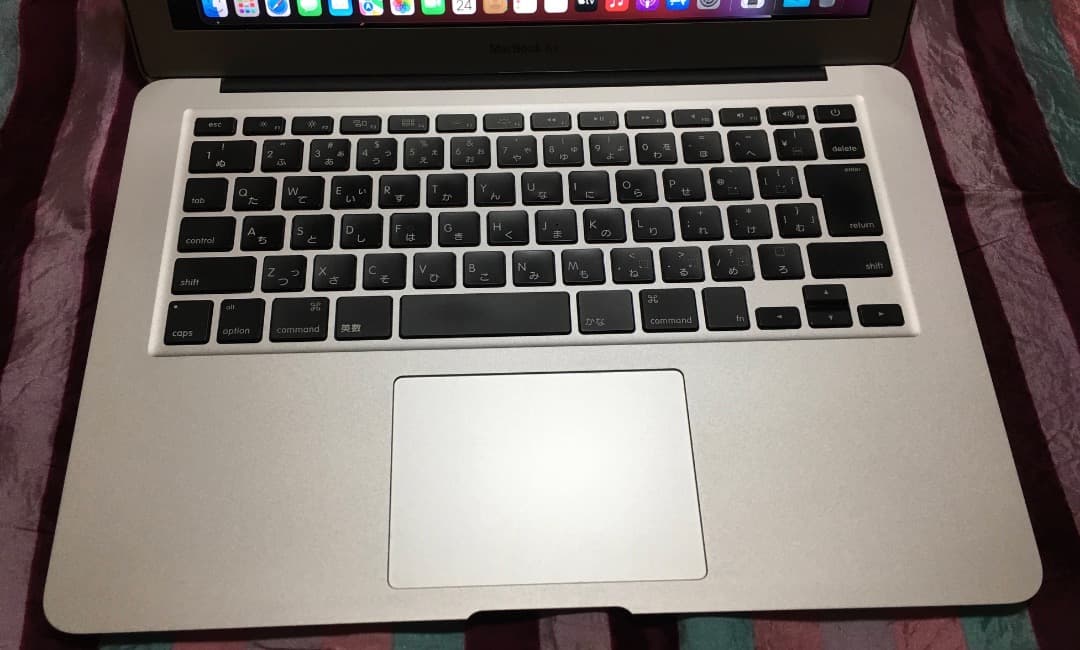 MacBook本体 Apple MacBook Air 2014 i5 4GB 121GB