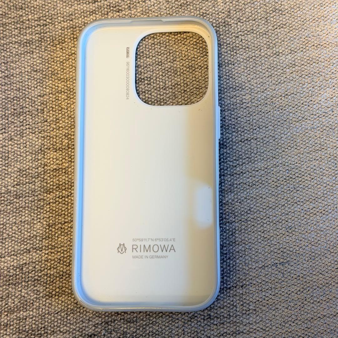 RIMOWA iPhone16 pro ケース