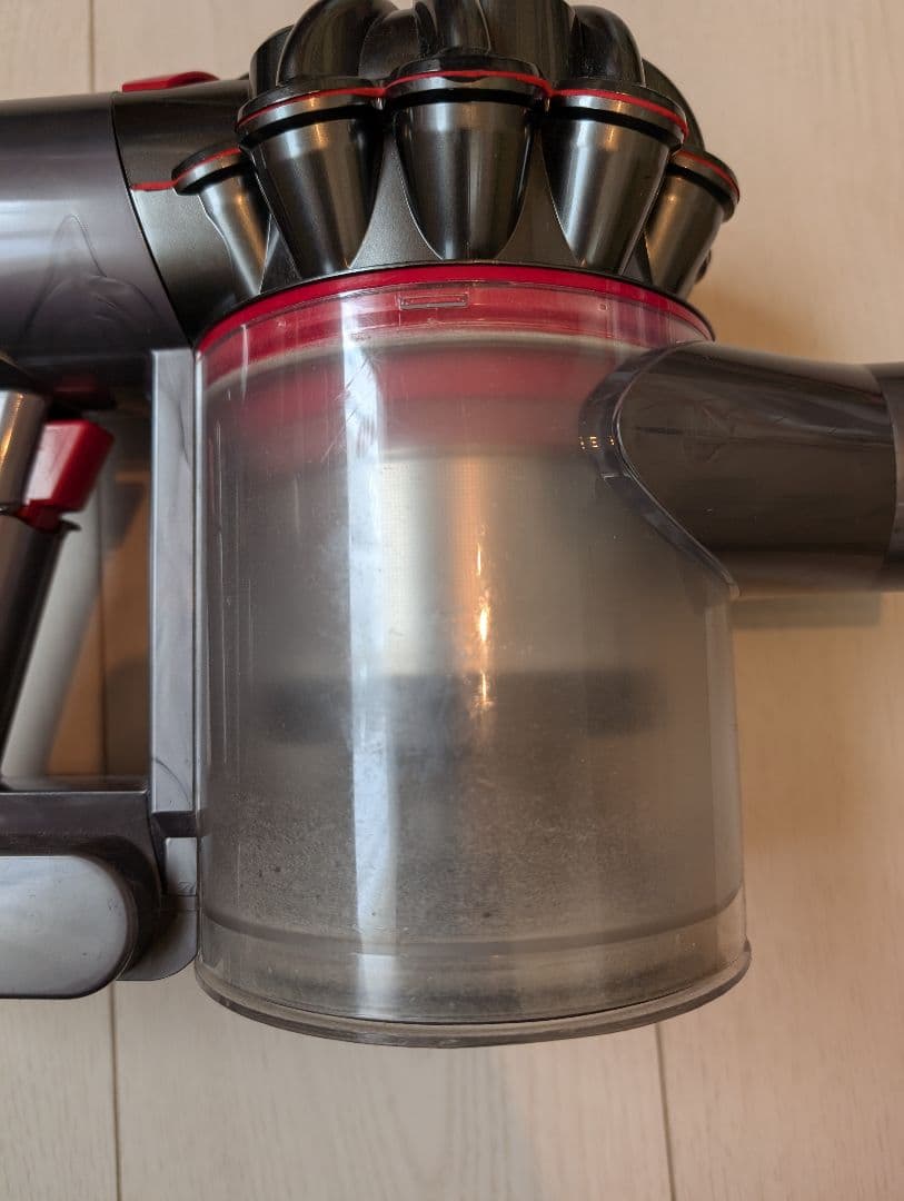 dyson v7 slim 充電器付き　ヘッドなし