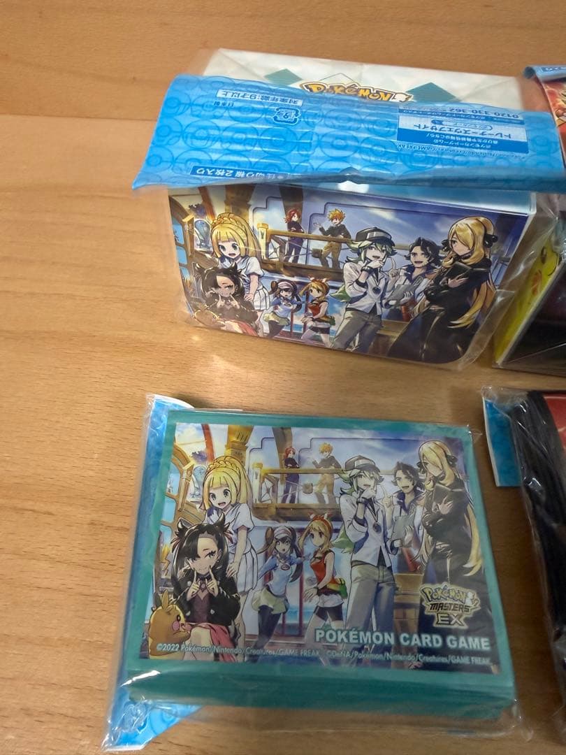 【新品未開封】デッキシールド 64枚入り