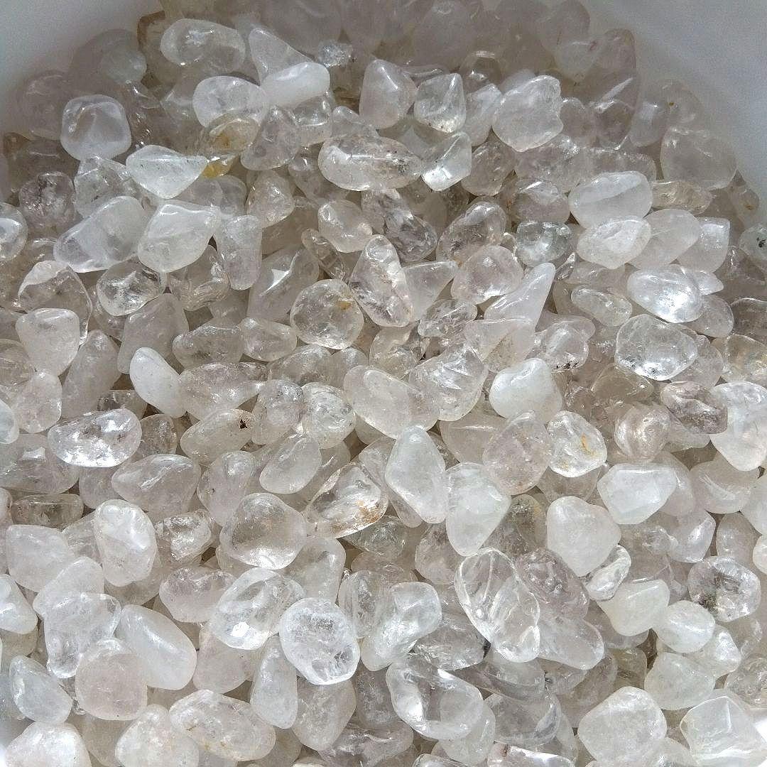 在庫整理特価　サービス品　ヒマラヤ水晶　中粒　さざれ　10kg　大量　まとめ売り