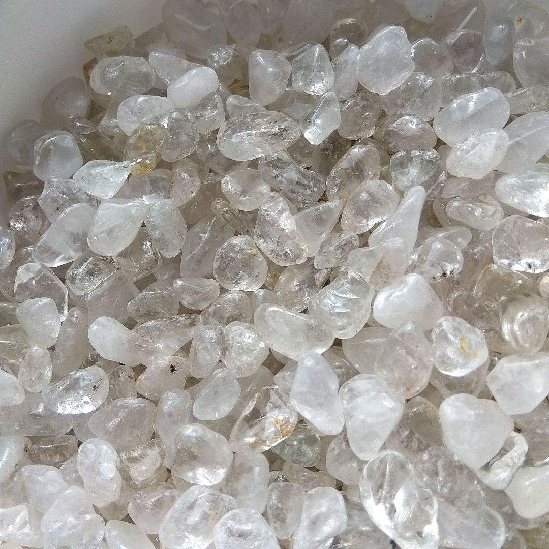 在庫整理特価　サービス品　ヒマラヤ水晶　中粒　さざれ　10kg　大量　まとめ売り