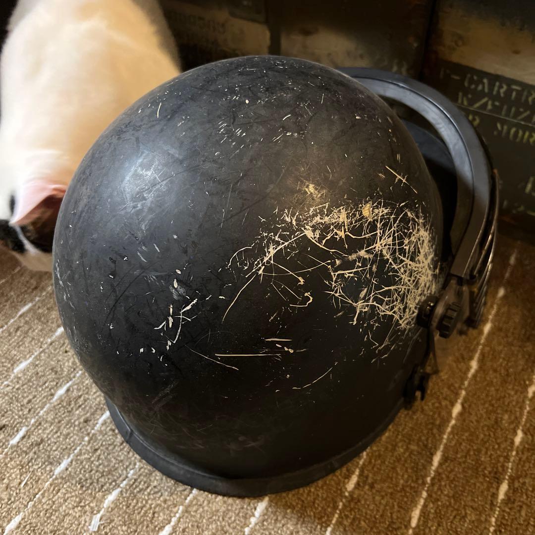 米軍放出品　実物　ヘルメット　SWAT 特殊部隊　サバゲー　ミリタリー