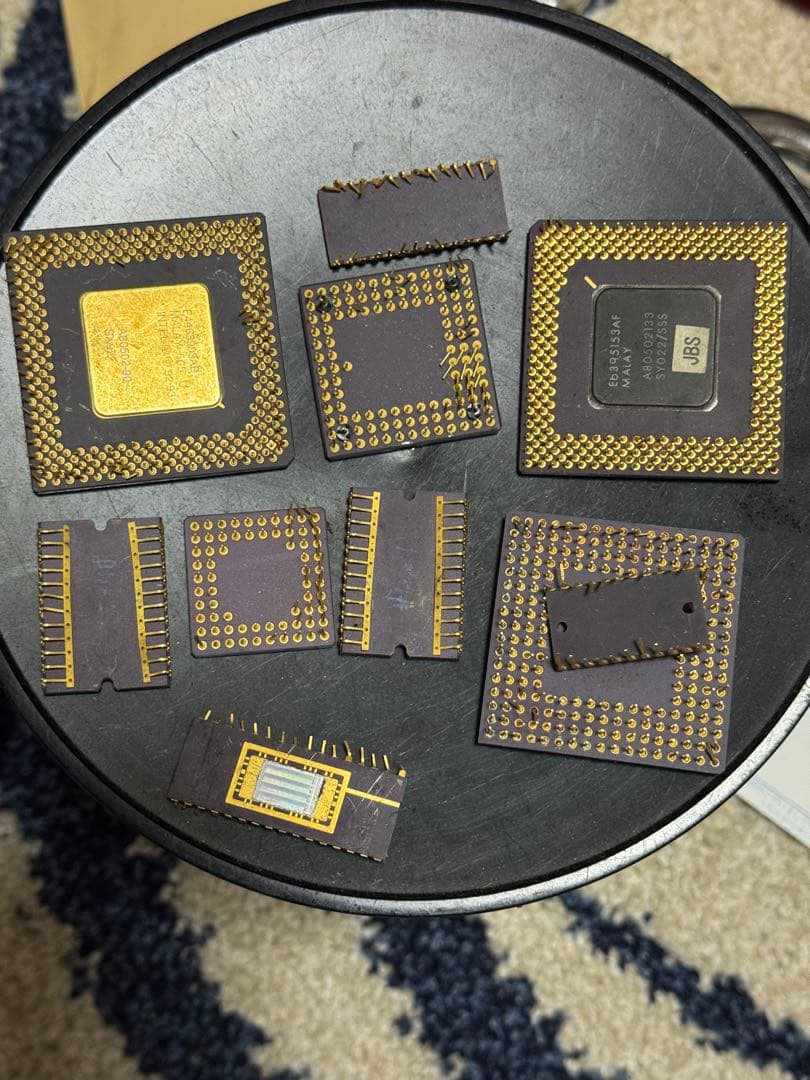 都市鉱山　金抽出　金精錬　intel セラミック等　合計650g