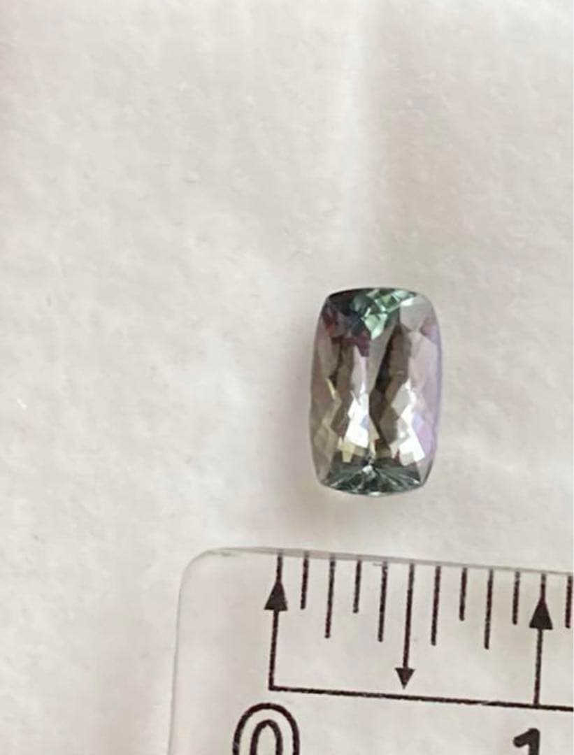 バイカラータンザナイト　　1.32ct 希少ルース