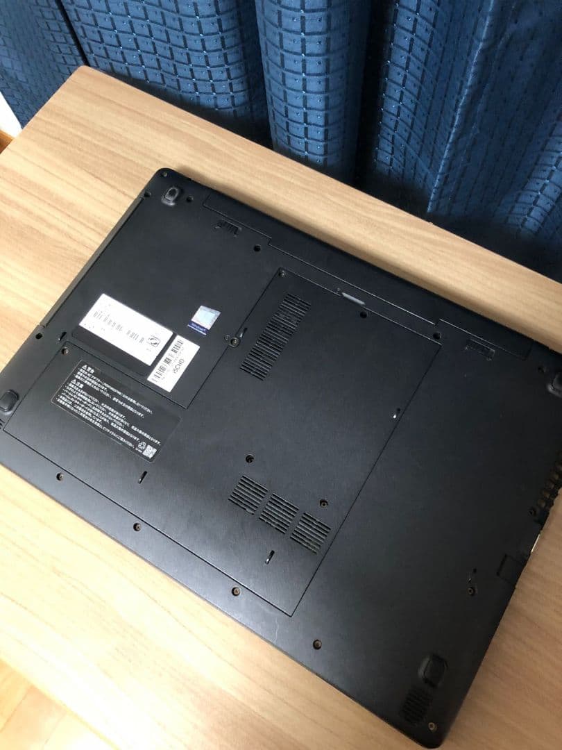 Epson Endeavor Core i5 - 10210U ノートPC
