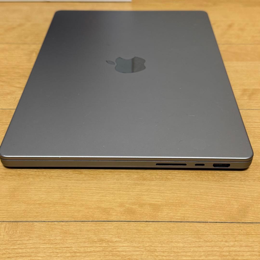 MacBook Pro 14インチ　A2442 2022 m1 1TB