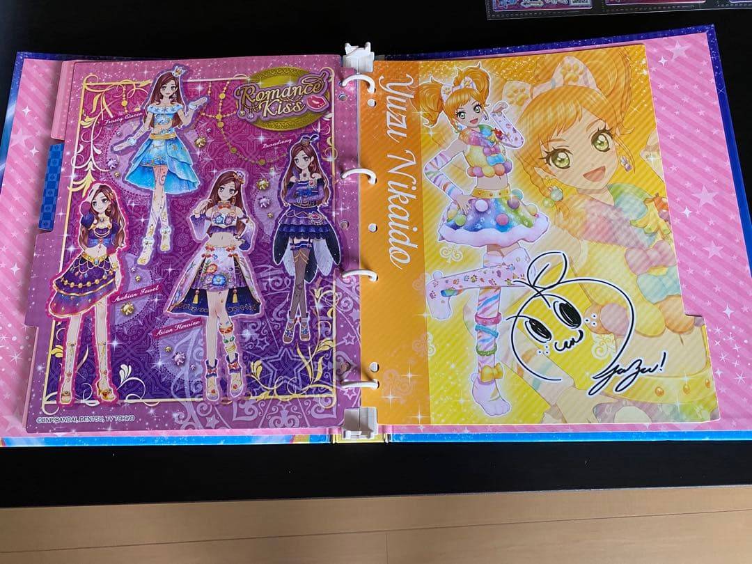 maf　アイカツ　スターズ　9ポケットバインダー　カード付属　美品