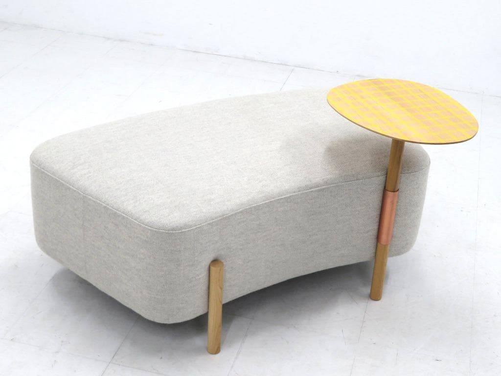 展示品　カリモク　ドラドラ　北欧　オーク材　ソファ サイドテーブル