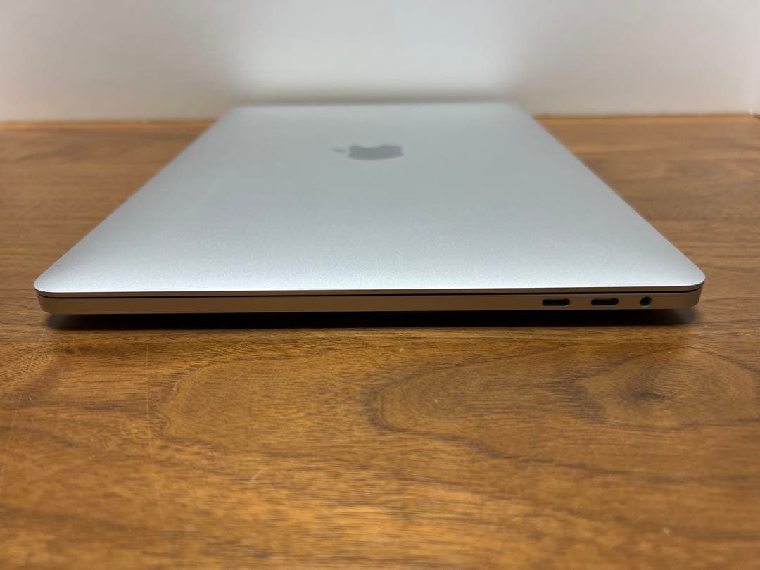 大容量美品❗️MacBook Pro 2020 16GB&1TB Windows