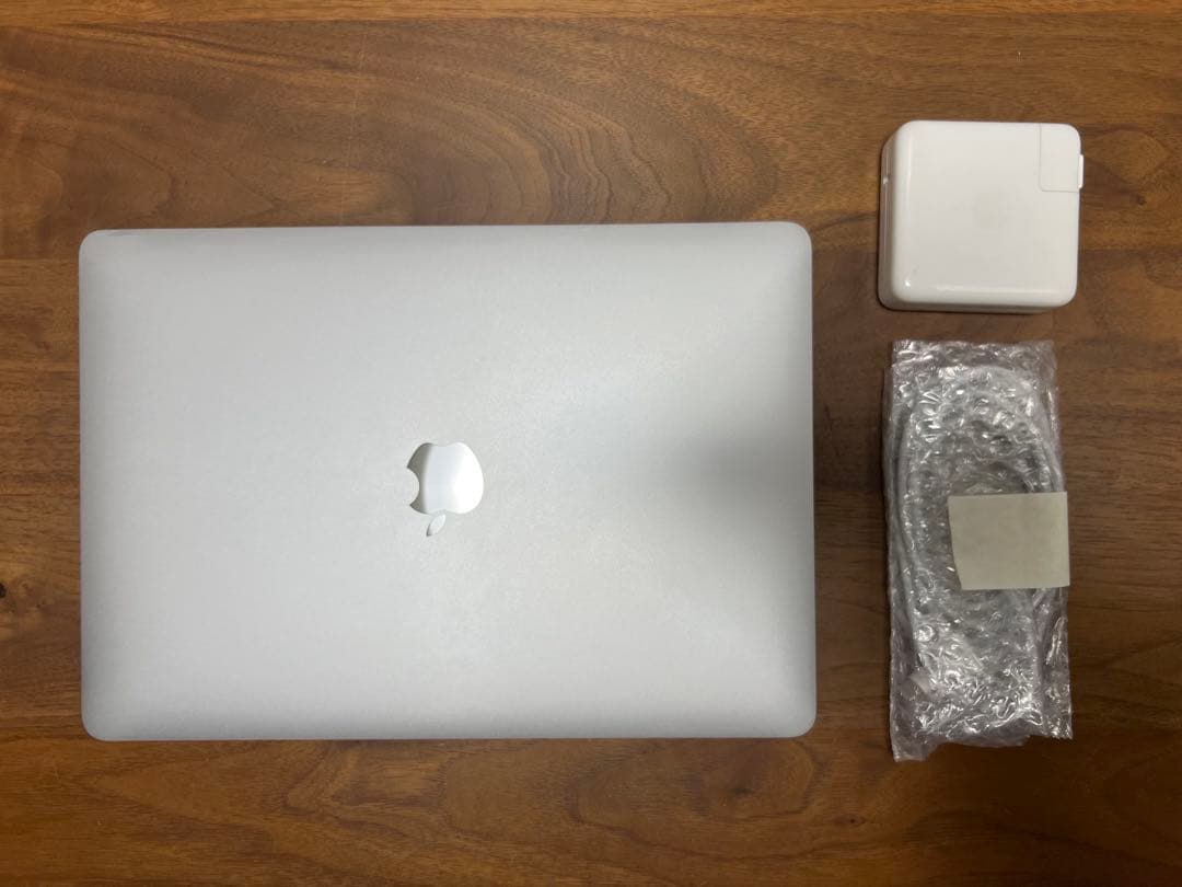 大容量美品❗️MacBook Pro 2020 16GB&1TB Windows