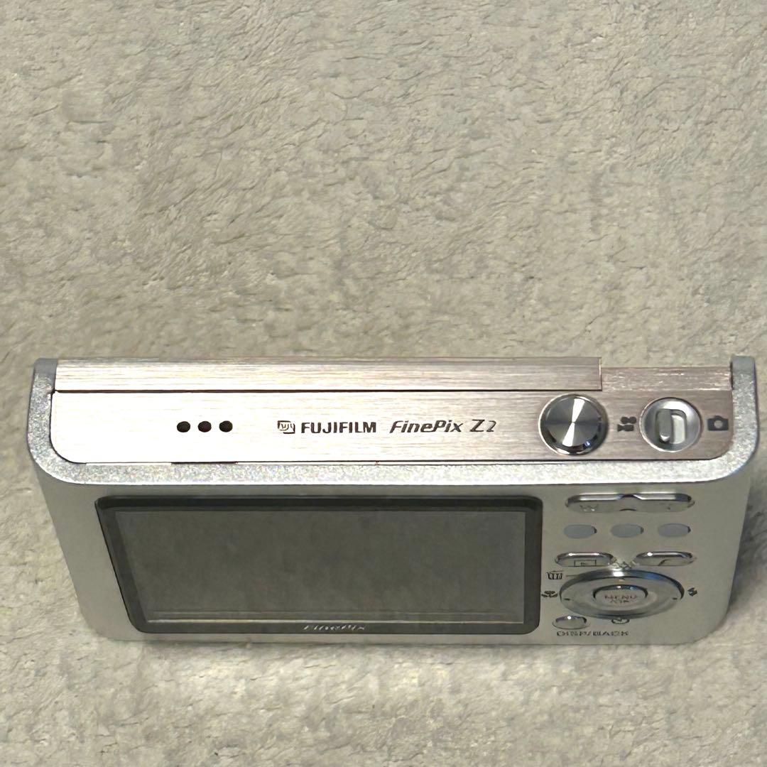 【美品 動作確認済】富士フイルム FINEPIX Z2 コンパクトデジタルカメラ