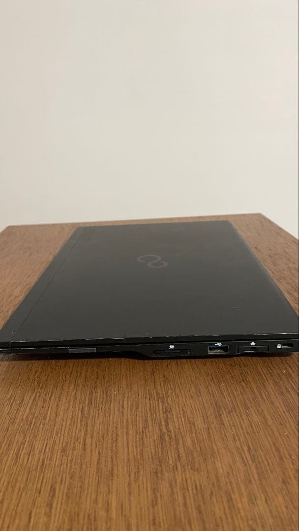 富士通 LIFEBOOK 13.3インチ i5 8G/256GB ジャンク