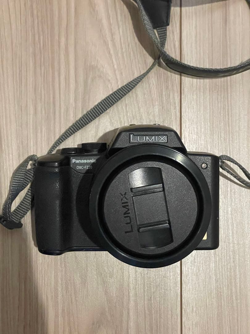 Panasonic DMC-FZ7 コンパクトデジタルカメラ