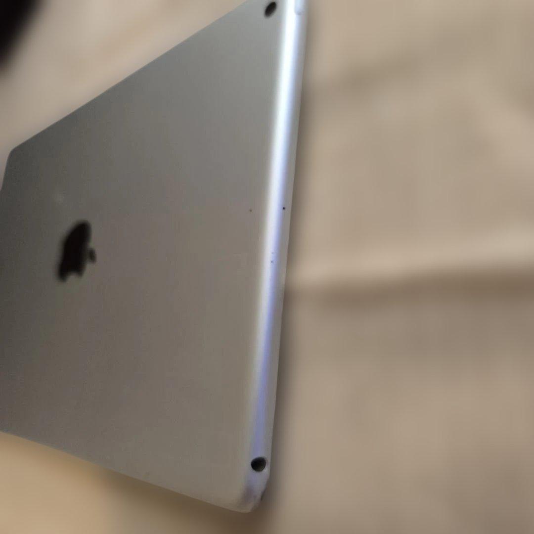 iPad Air第3世代/64GBWi-Fi＋Cellularモデル