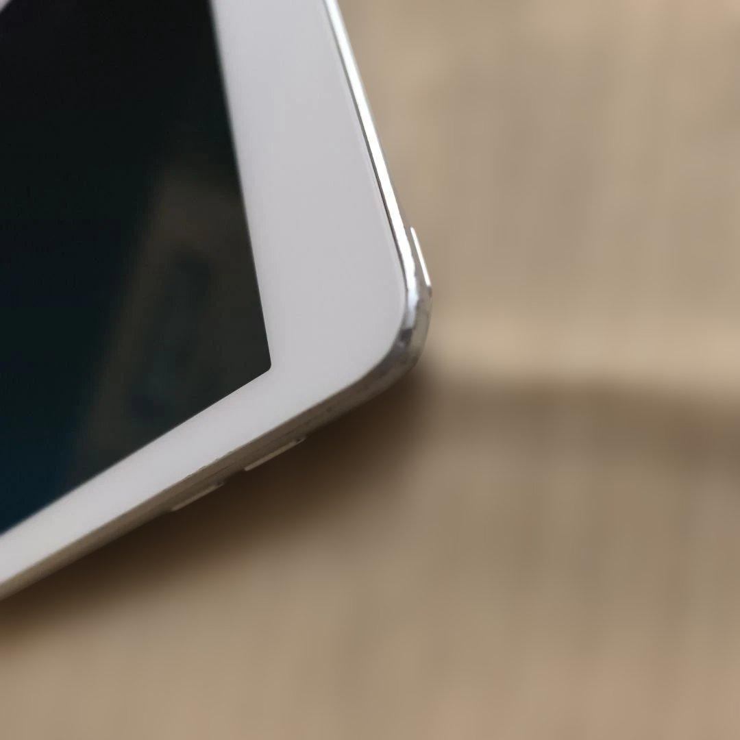 iPad Air第3世代/64GBWi-Fi＋Cellularモデル