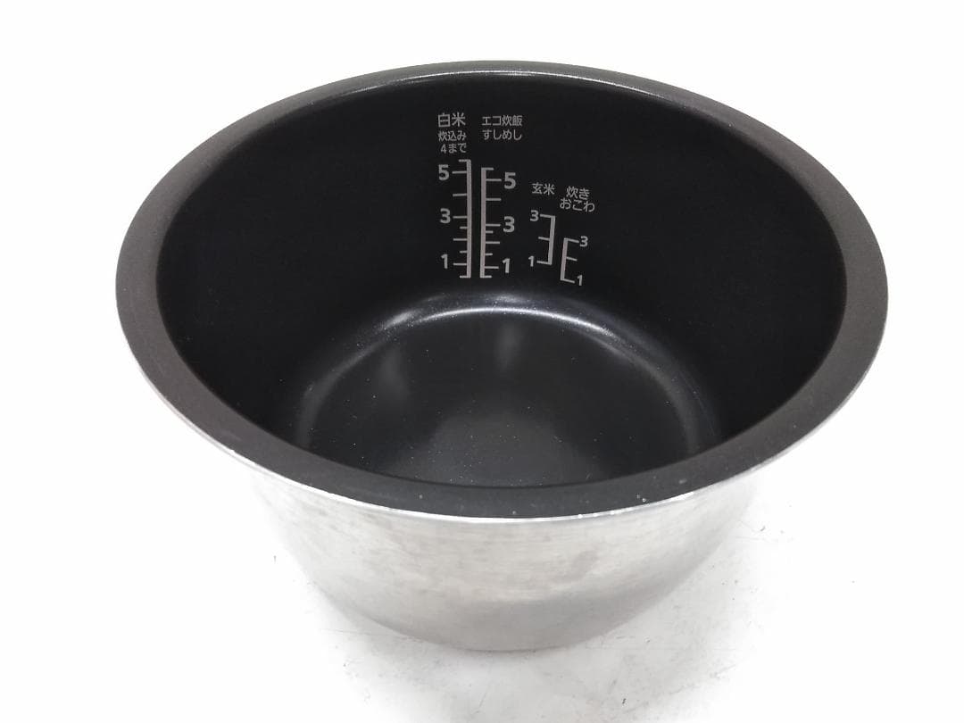 2024年製 パナソニック IH炊飯器 SR-FE101 5.5合 備長炭釜 ●