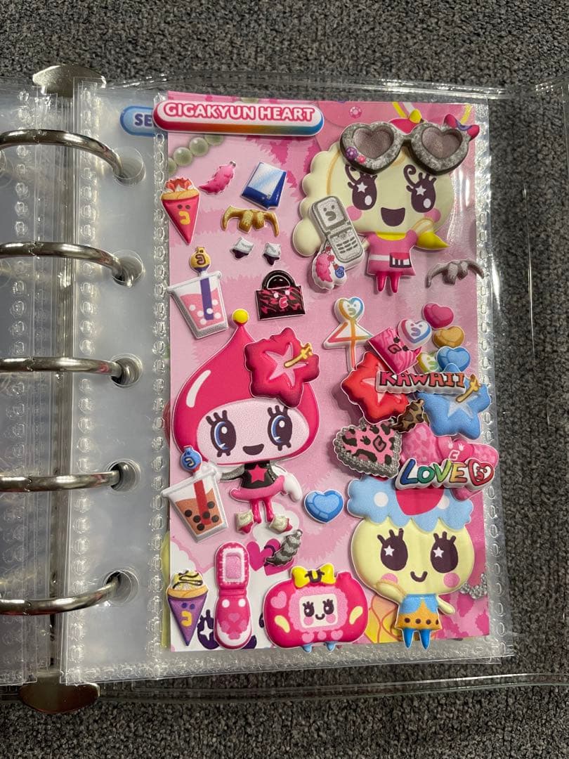 たまごっち　シール手帳　完成品