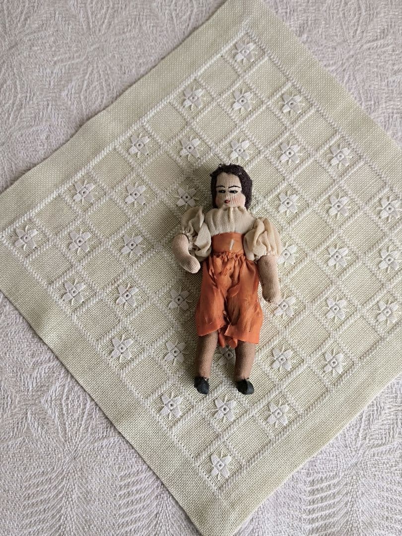 * antique doll ❀ * 妹が大好きな 女の子 お人形