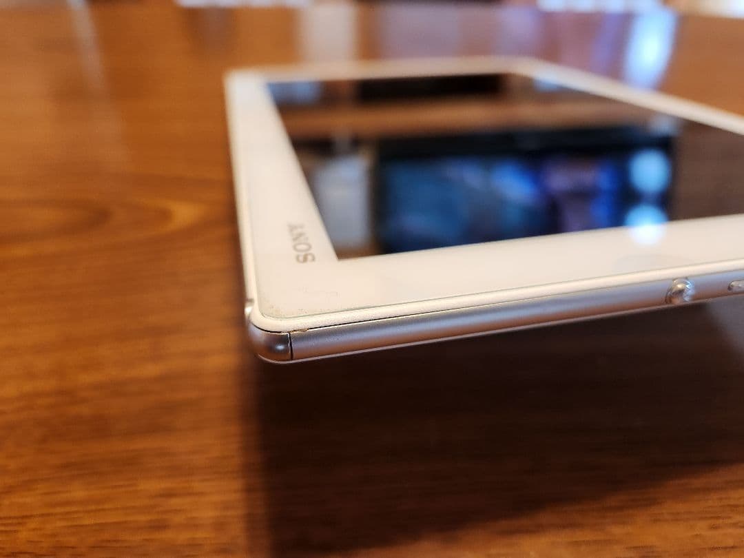 SONY Xperia Z4 SO-05Gタブレット docomo