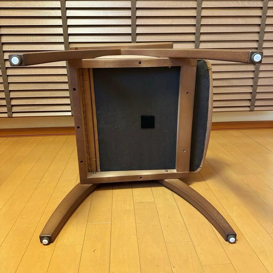 ポスチャーサポートチェア PSC-IV カラー：アーモンド
