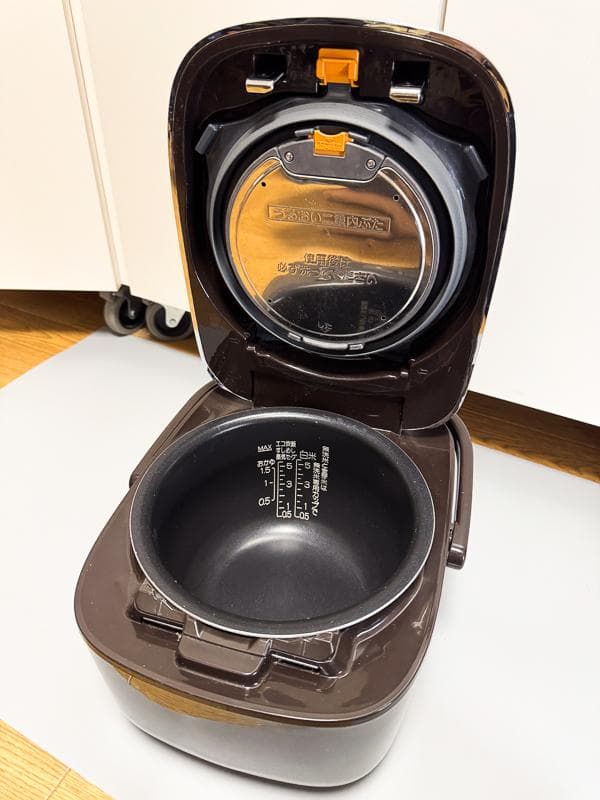 ふ*ぅ様 象印 圧力IH炊飯器 極め炊き NW-JT10 5.5合