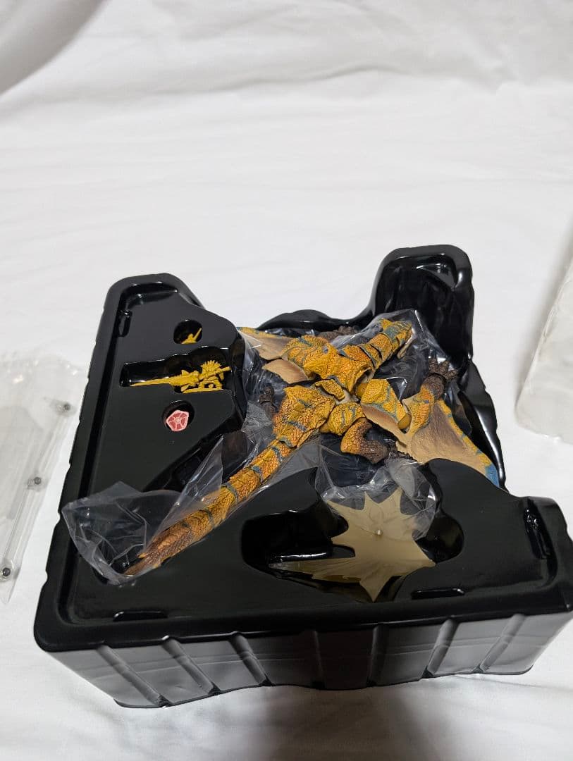 ヴァルカンログ 001 モンハンリボ 轟龍 ティガレックス モンスターハンター