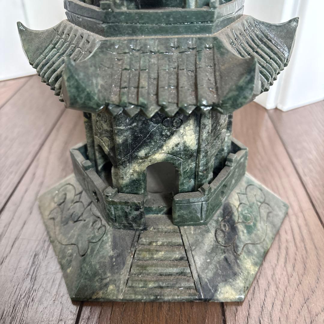 碧玉製多層塔 約66cm ヒスイ翡翠　緑石