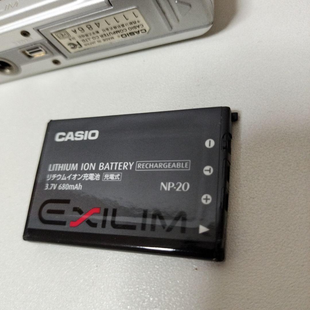 CASIO EXILIM EX-Z3 3.2M 光学3倍ズーム　ケース、説明書付