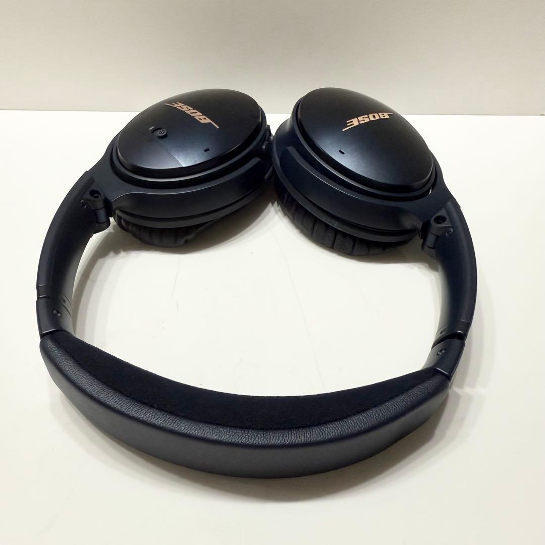 動作品★Bose ワイヤレスヘッドホンQuietComfort35