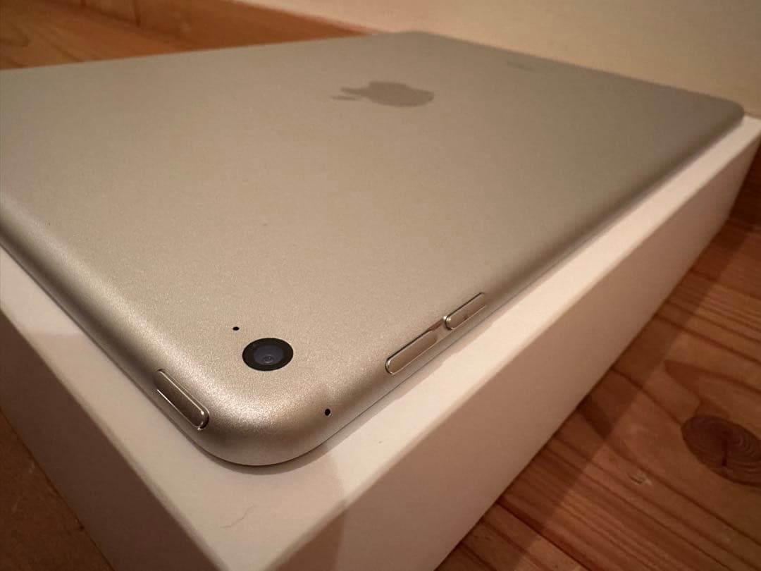 iPad Air2 32GB シルバー　Wi-Fiモデル