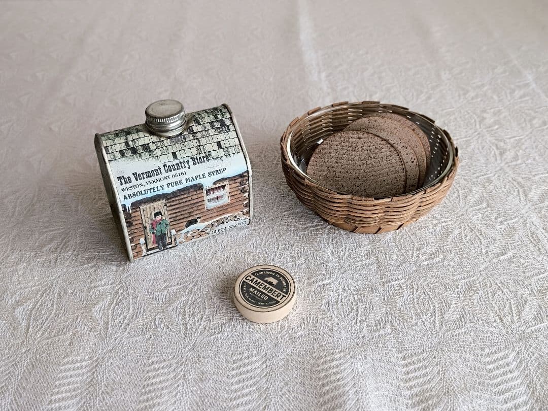 * old vintage ❀ カゴ付き 硝子ボウル from Germany
