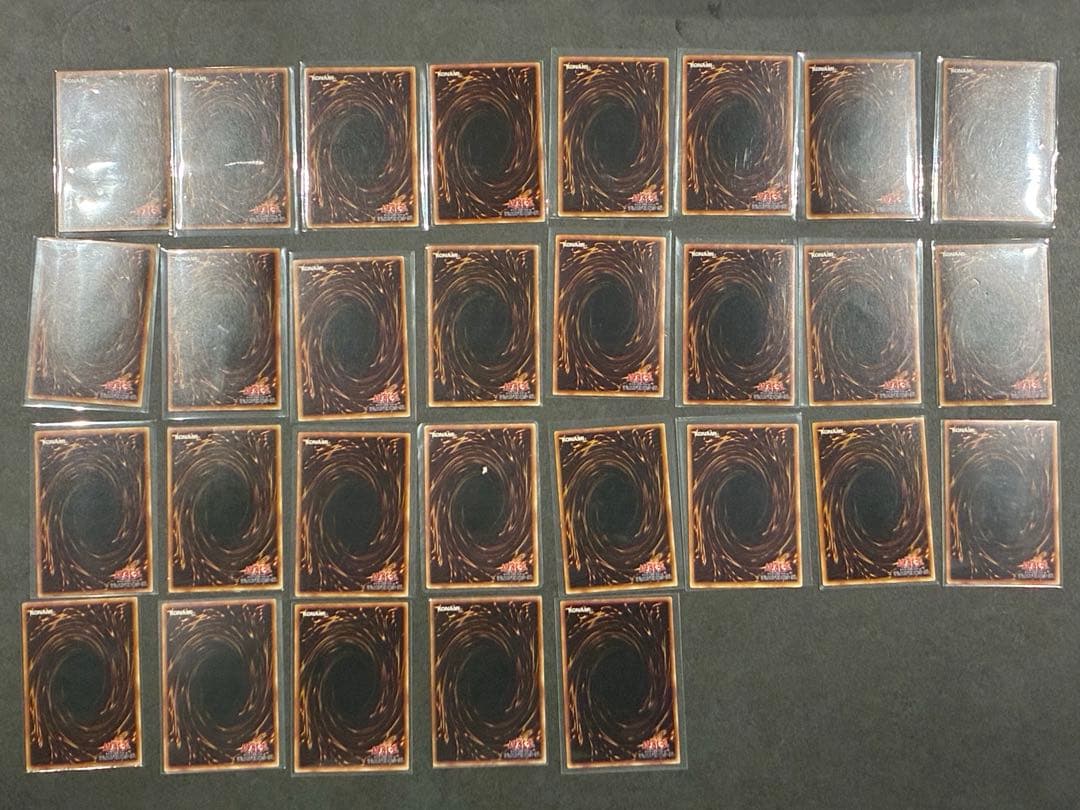 遊戯王初期booster1 27枚＋ドリアード2枚