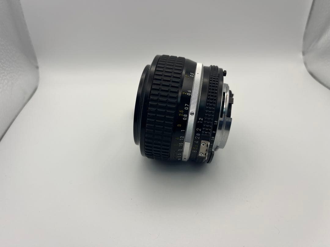 NIKKOR 50mm f/1.2 レンズ