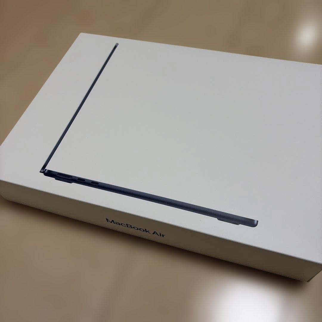 MacBook Air M2 13インチ ミッドナイト2023モデル