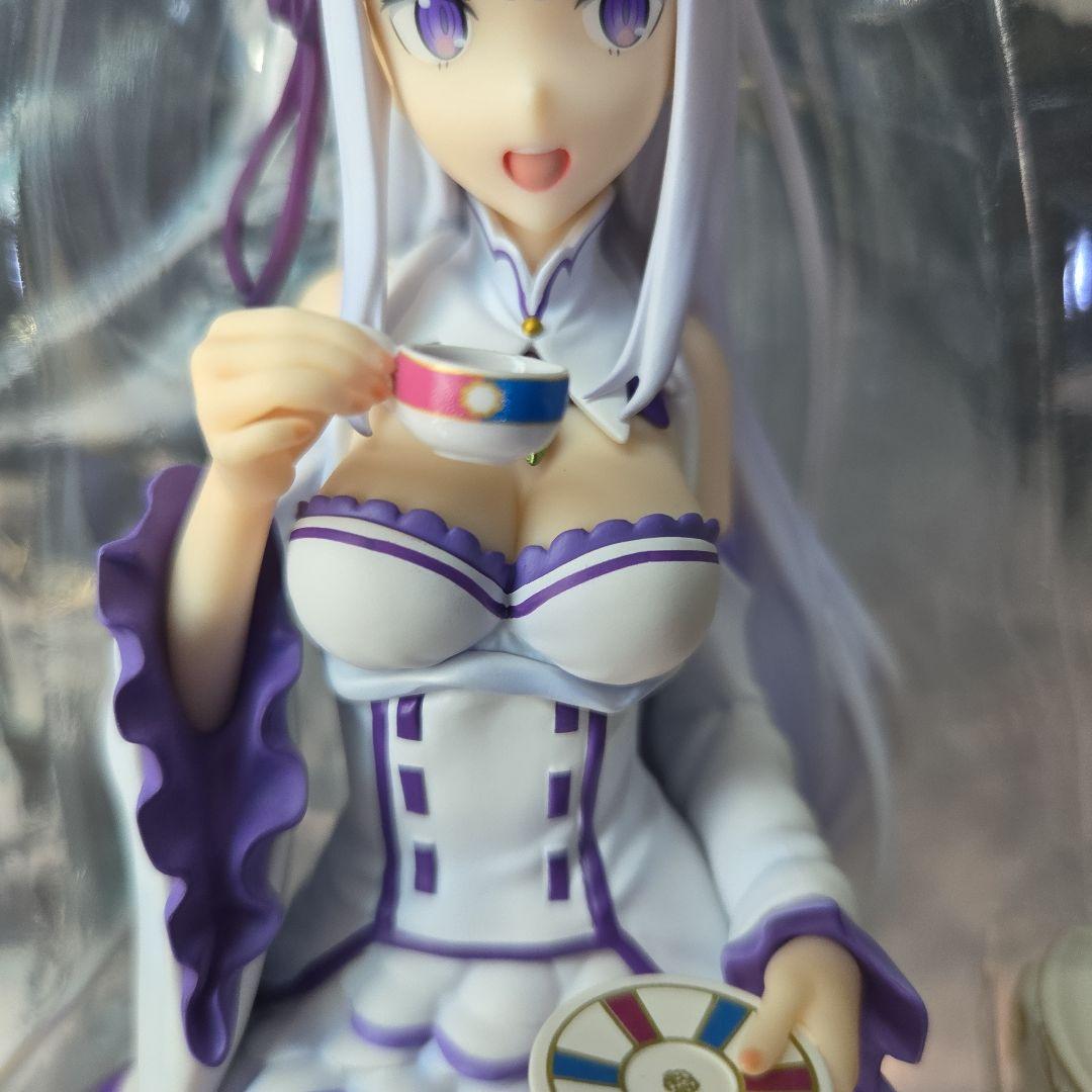 Re:ゼロから始める異世界生活　エミリア　お茶会ver