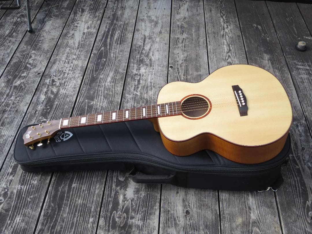 【調整済】Guild Jumbo Jr. Reserve Maple エレアコ