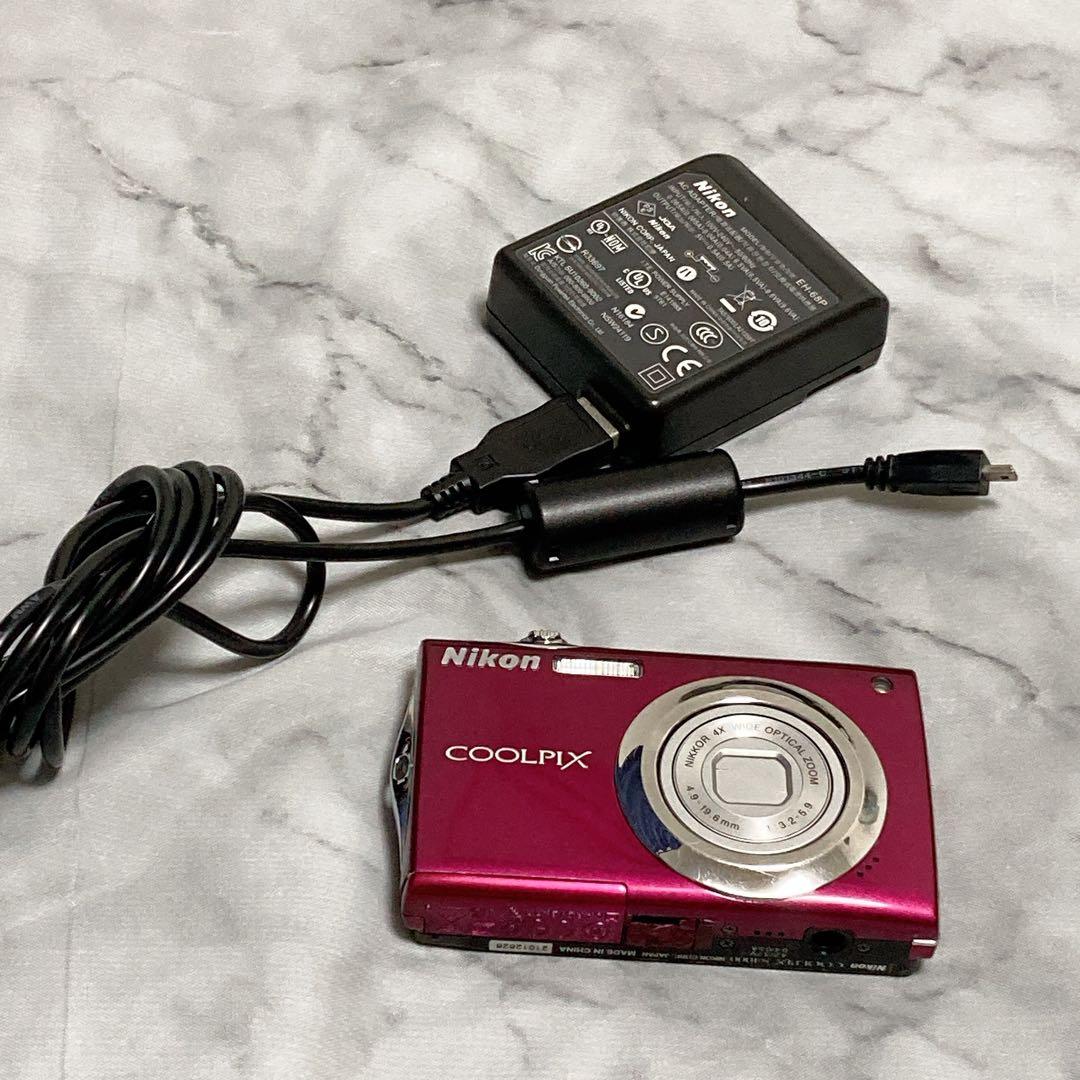 Nikon ニコン　COOLPIX S4000 ルビー　レッド　ピンク　デジカメ