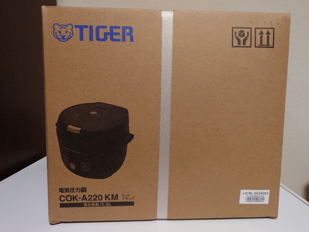 最終値下げ TIGER 電気圧力鍋 COK-A220 KM 満水容量2.2L