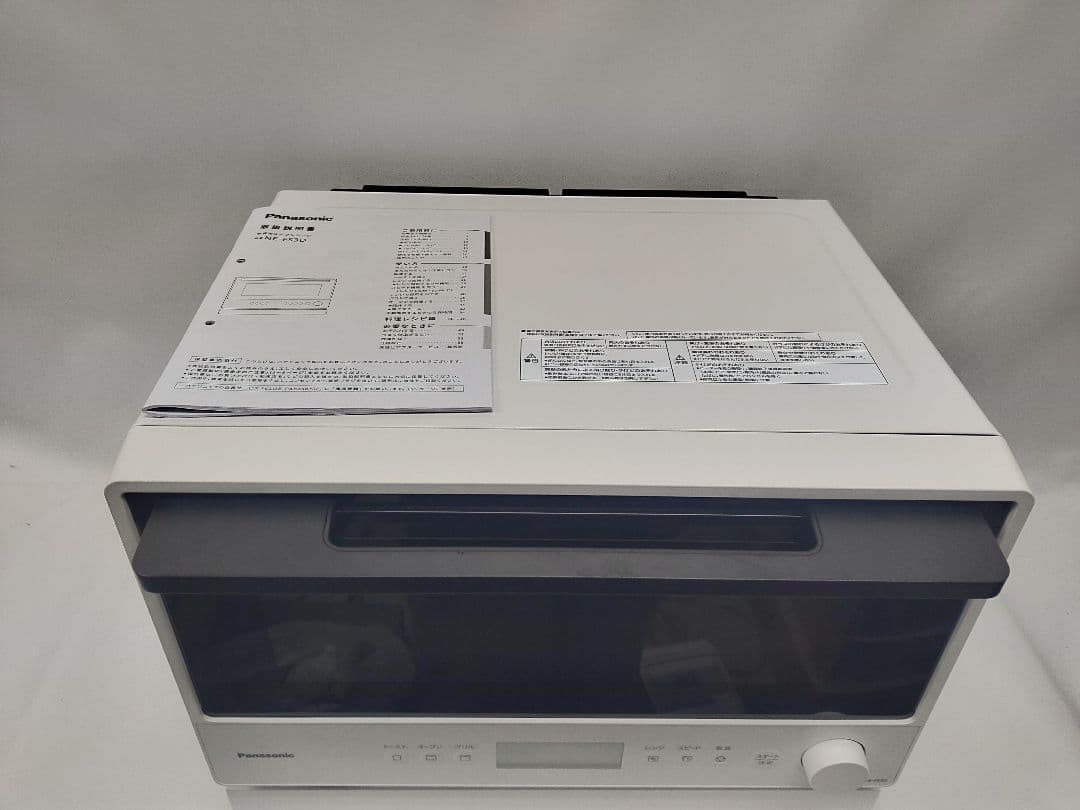 極美品！　Panasonic　2025年製　オーブンレンジNE-FS3D-W