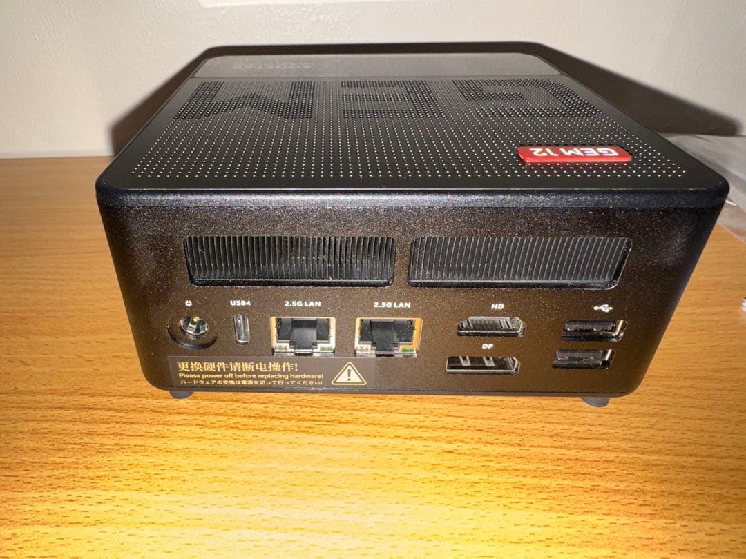 AOOSTAR GEM12 ミニPC 本体