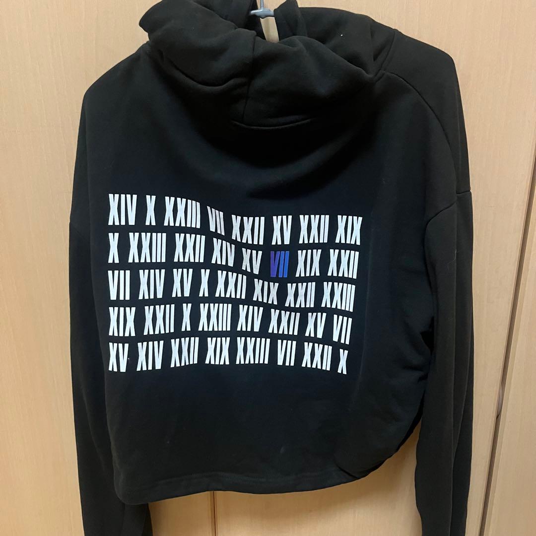 Travis Japan VIIsualツアー　パーカー 銀テ 銀テープ