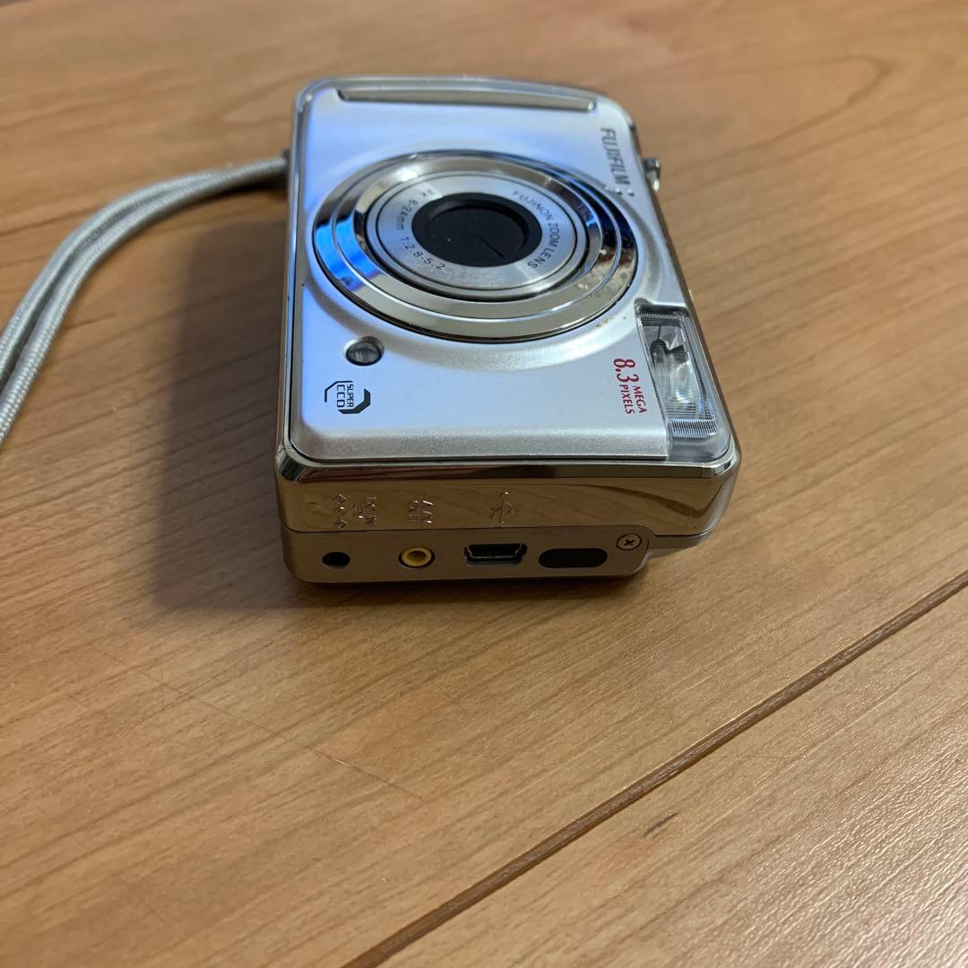 FUJIFILM Fine Pix A800コンパクトデジタルカメラ 動作確認済