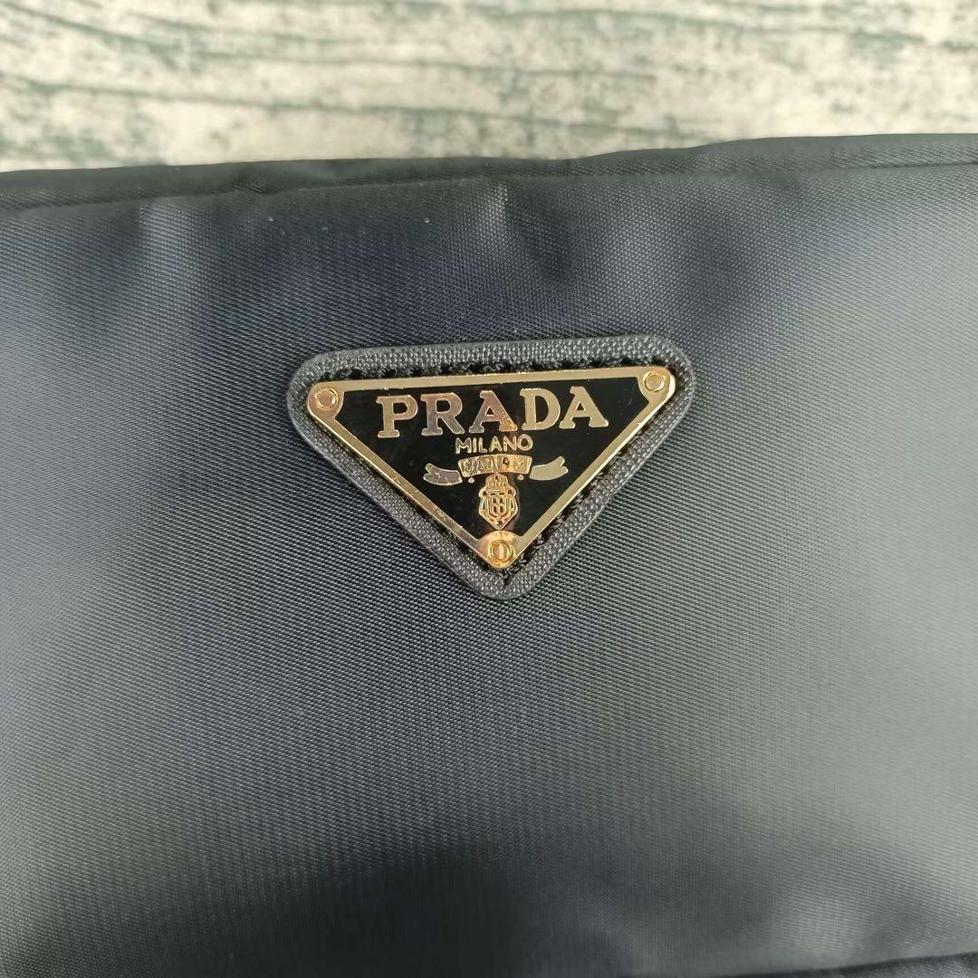 PRADA ノベルティ ナイロン ブラック ポーチ ボックス型 R1