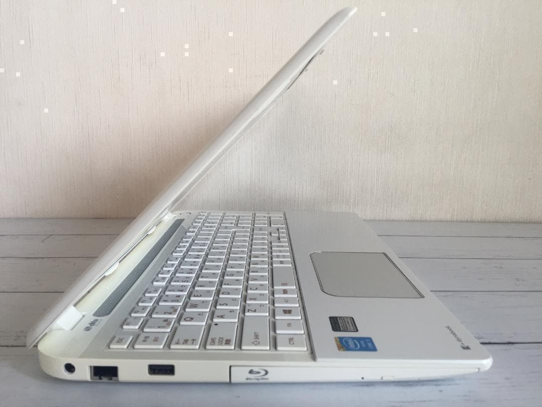 東芝 dynabook T554/56 15.6型液晶 フルサイズノートパソコン