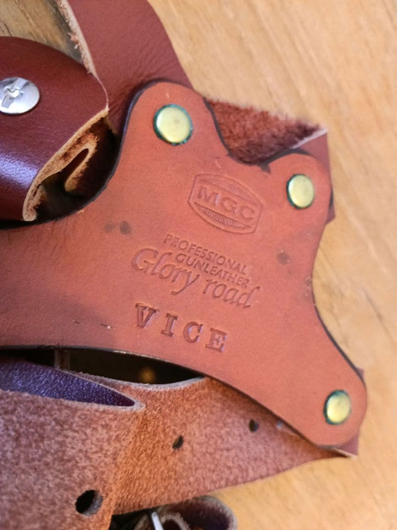 MGC Glory road VICE 革製ショルダーホルスター
