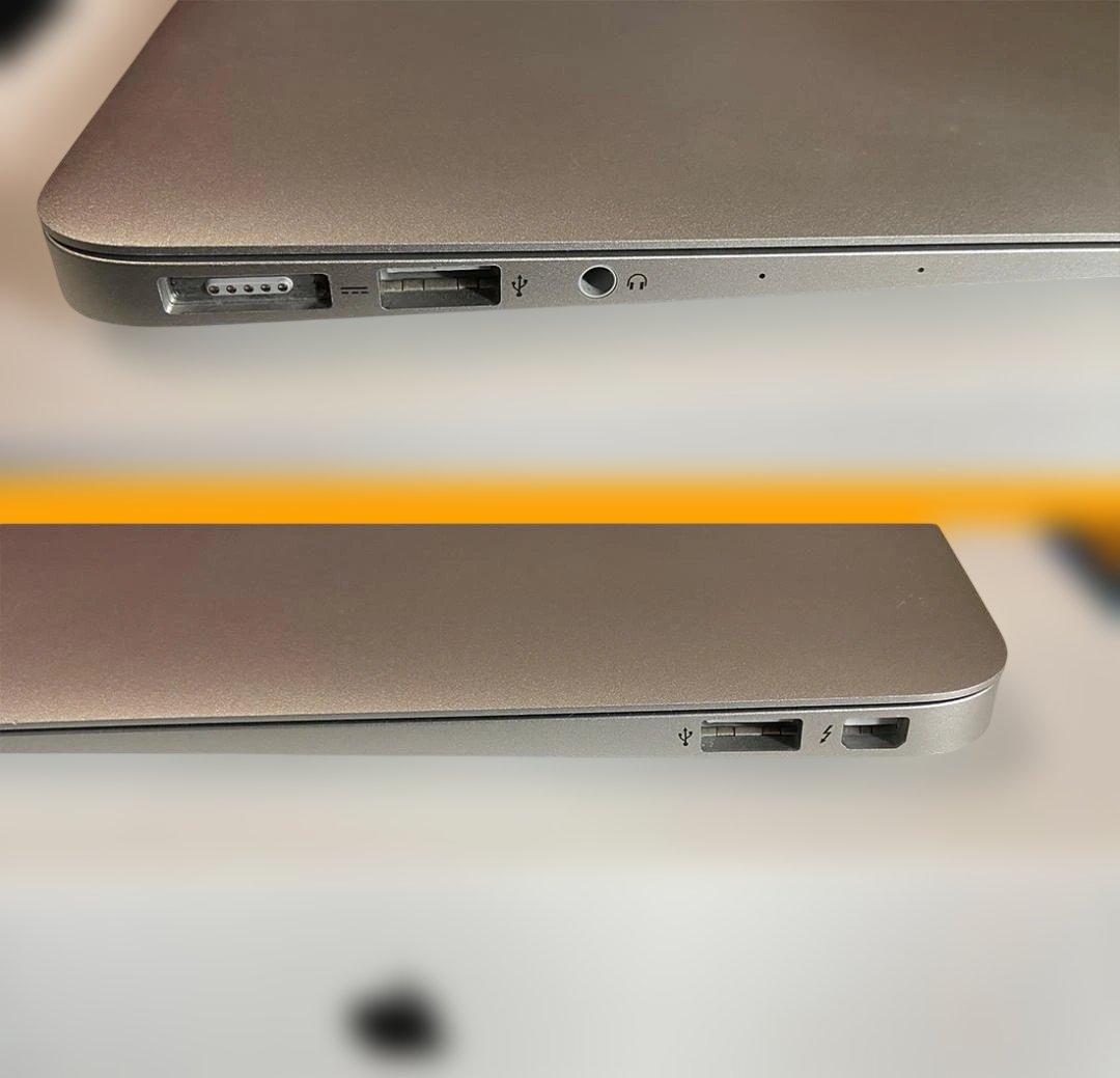 美品 MacBook Air 11インチ 2015　箱・純正充電器付 初期化済